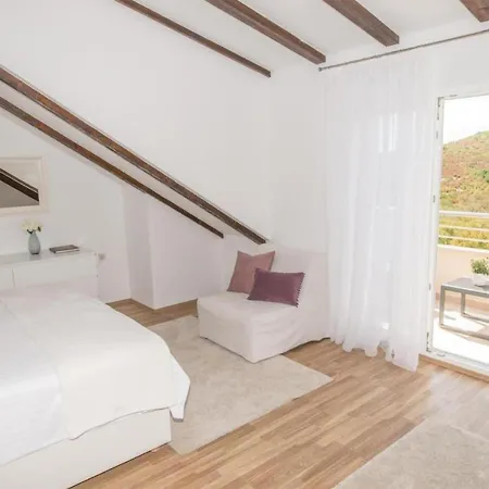 度假居 Cozy In With Sauna *