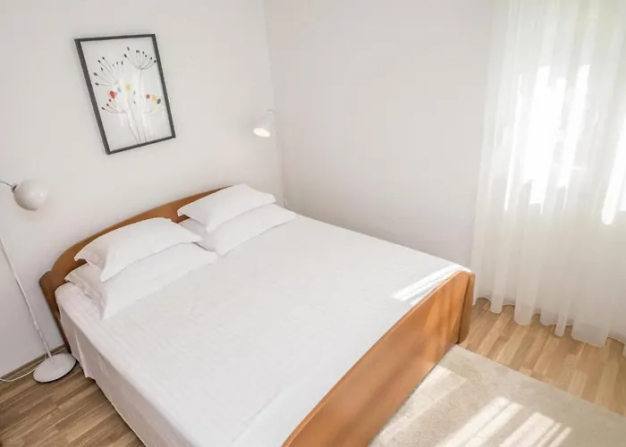 בית נופש Cozy In With Sauna *