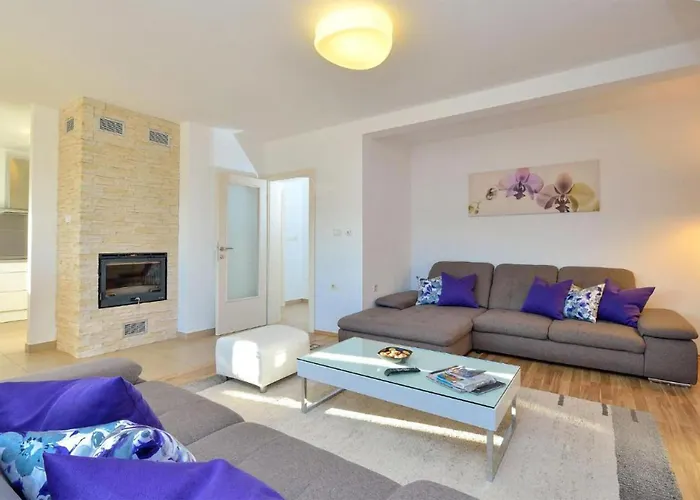 בית נופש Cozy In With Sauna