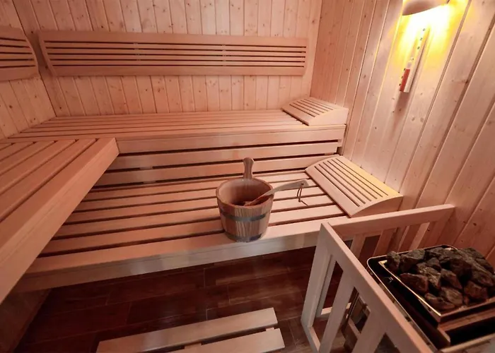 Cozy In With Sauna בית נופש Unesic